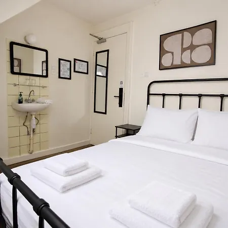 Hortus Hotel 2*