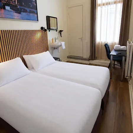 Hortus Hotel 2*