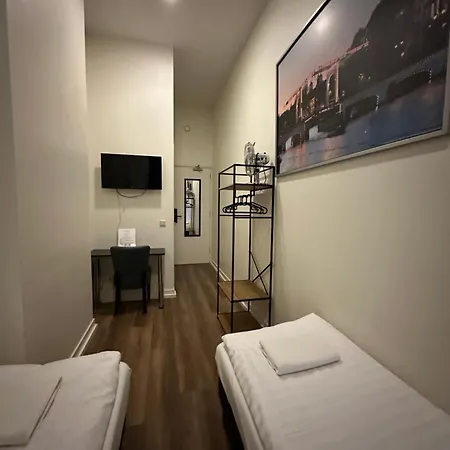 Отель Hortus 2*